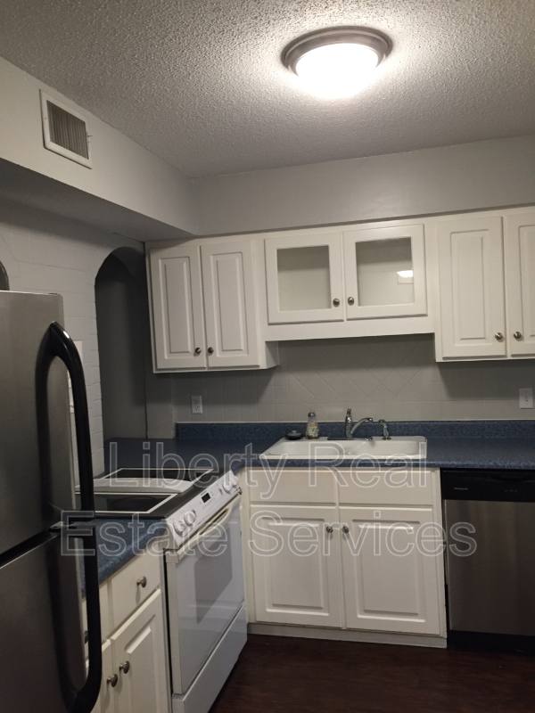 Apartment for rent at 601 Tupelo Trail #9C, Hinesville, GA 31313