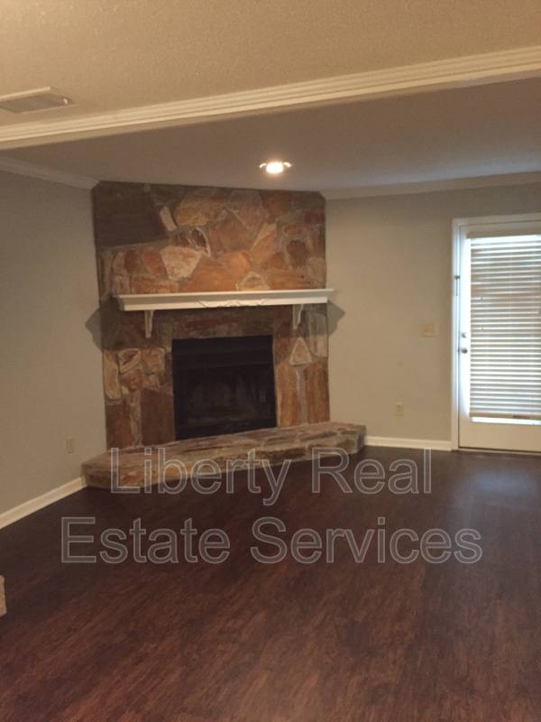 Apartment for rent at 601 Tupelo Trail #9C, Hinesville, GA 31313