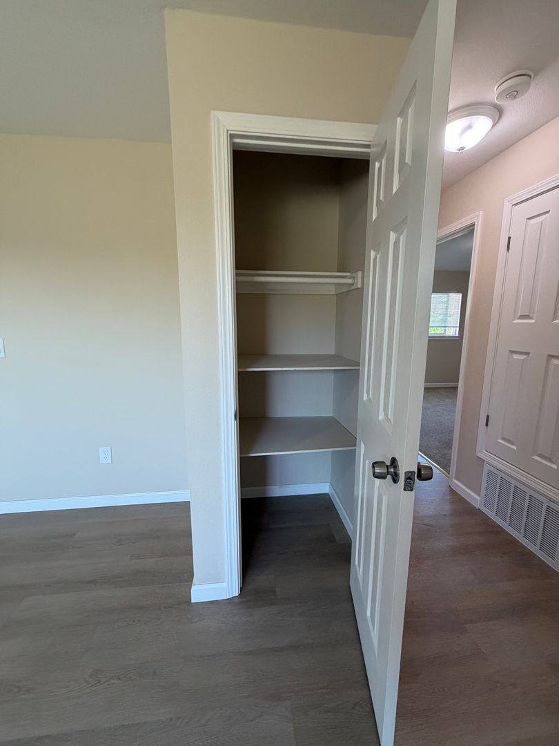Apartment for rent at 1370 Calabazas Blvd, Santa Clara, CA 95051