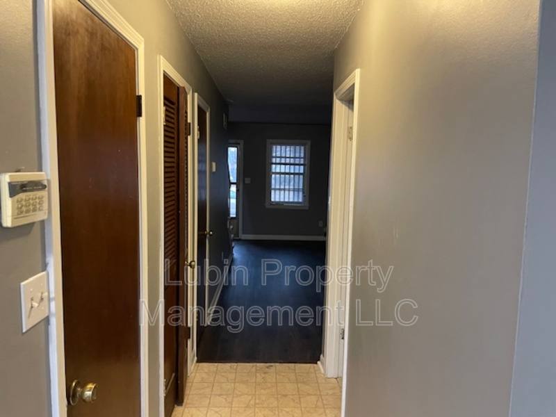 Townhouse for rent at 4430 Chuck Ave, Memphis, TN 38118
