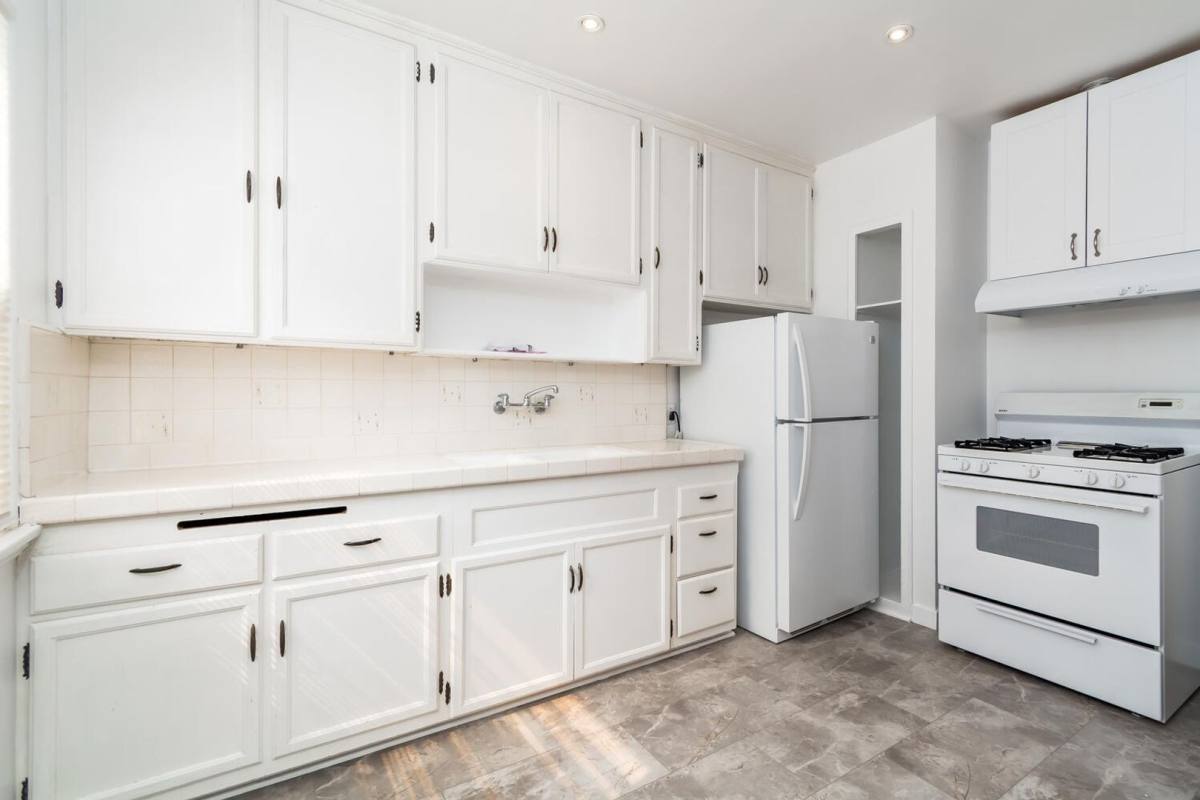 Apartment for rent at 3683 Empire Dr, Los Angeles, CA 90034