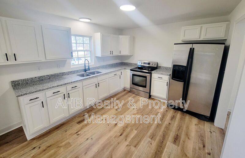 House for rent at 709 Maryland Ave, Burlington, NC 27217