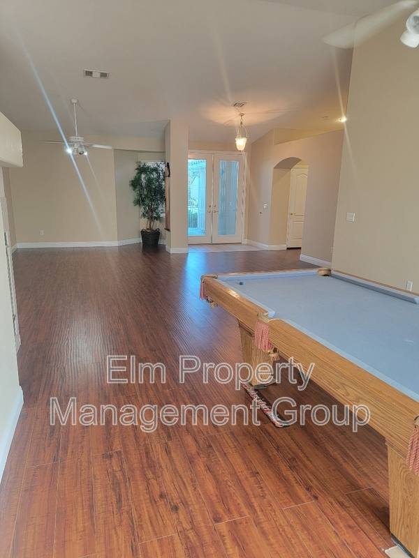 House for rent at 1025 Trophy Club Dr, Las Vegas, NV 89123