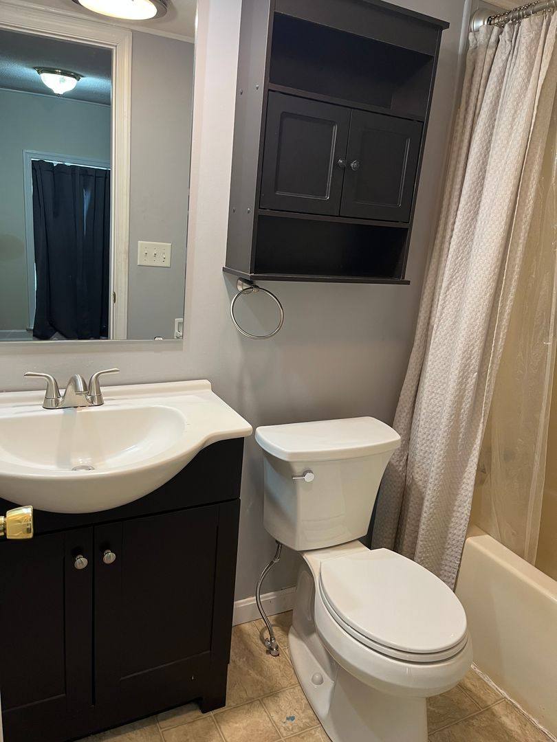 Apartment for rent at 4069 Bullitt Rd, Greencastle, PA 17225