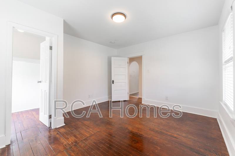 House for rent at 3005 Ruckle St, Indianapolis, IN 46205
