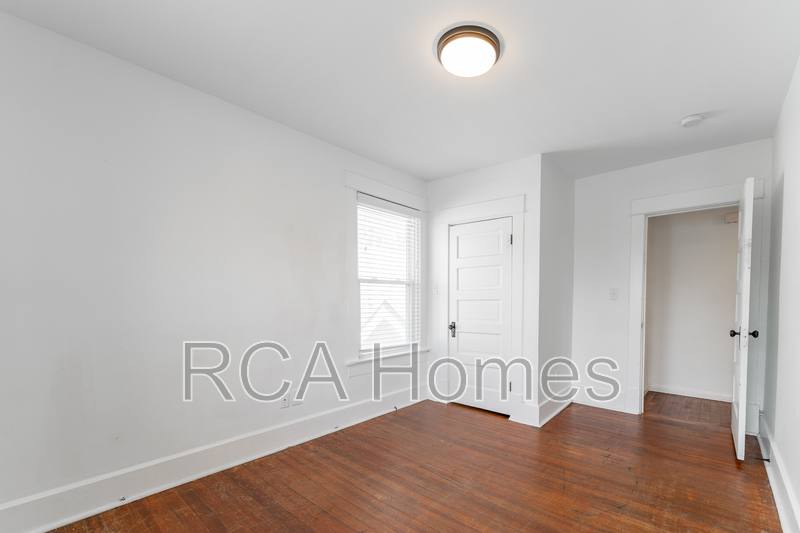 House for rent at 3005 Ruckle St, Indianapolis, IN 46205