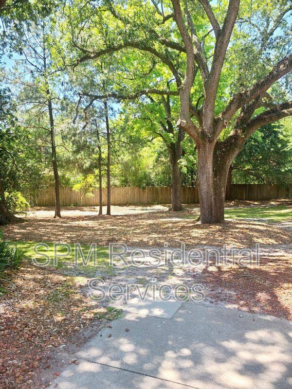 Townhouse for rent at 5630 Juneberry Court, Wilmington, NC 28403