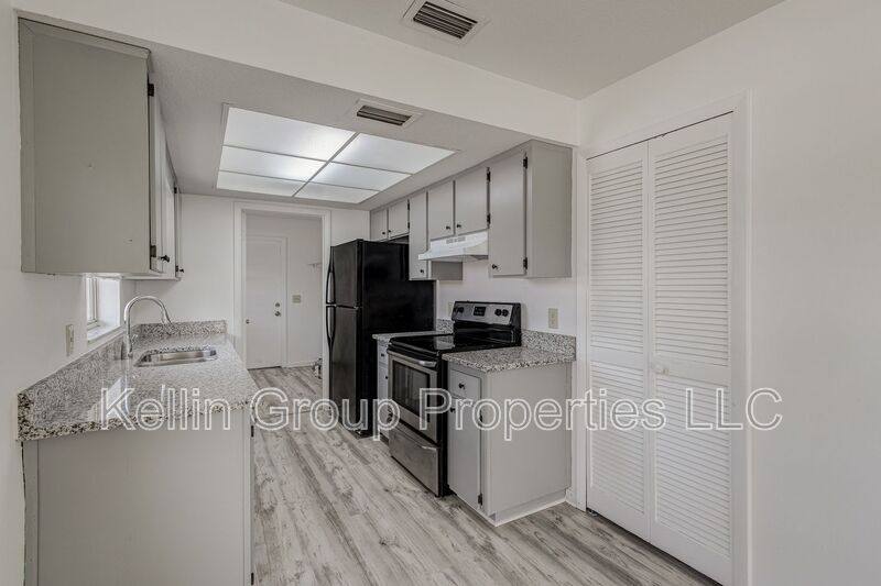 Apartment for rent at 401 Big Cedar Way #A, Brandon, FL 33510