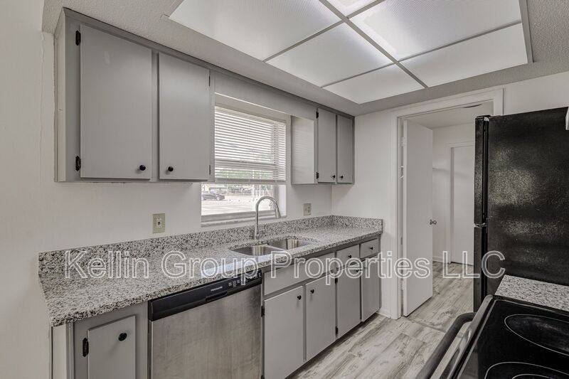 Apartment for rent at 401 Big Cedar Way #A, Brandon, FL 33510