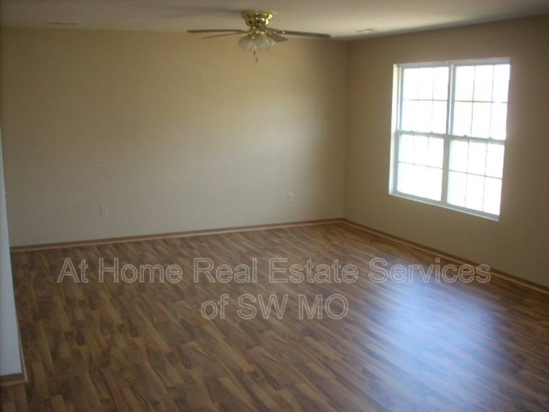Apartment for rent at 1123 S Clifton, Springfield, MO 65802