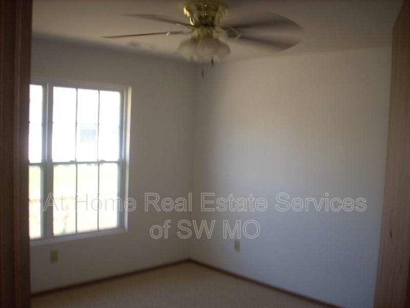 Apartment for rent at 1123 S Clifton, Springfield, MO 65802