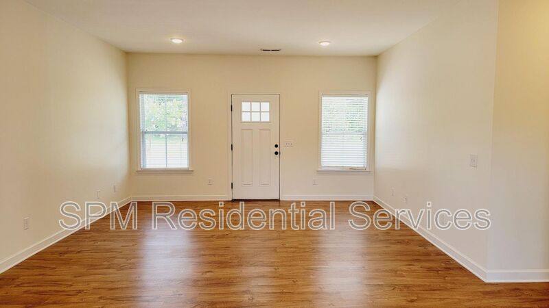 Apartment for rent at 5012 Barefoot Dr, Wilmington, NC 28403