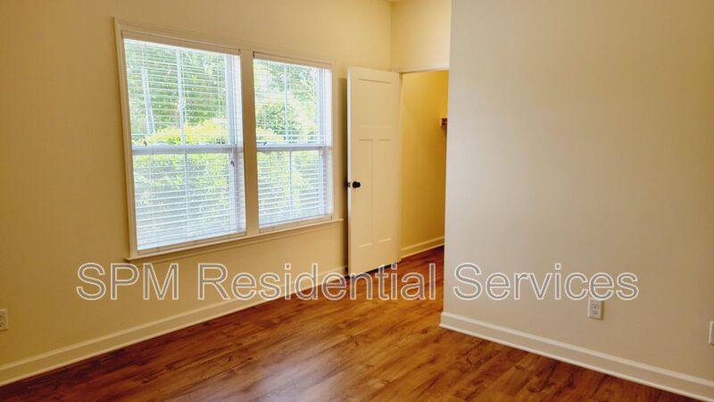 Apartment for rent at 5012 Barefoot Dr, Wilmington, NC 28403