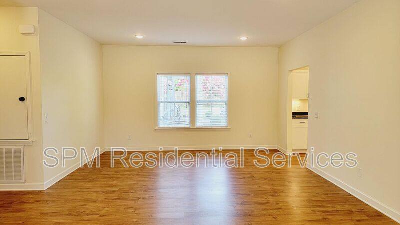 Apartment for rent at 5012 Barefoot Dr, Wilmington, NC 28403