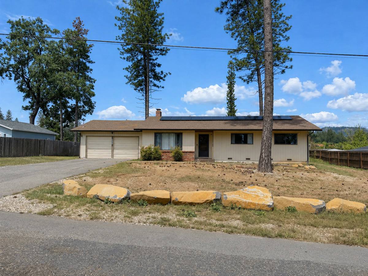House for rent at 1763 Whitaker Rd, Paradise, CA 95969