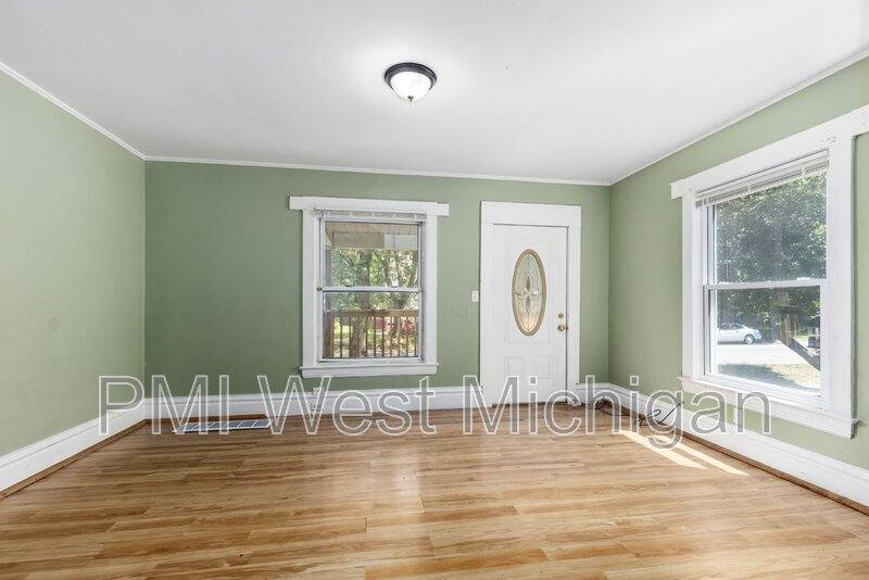 Apartment for rent at 1051 Pine Ave NW, Grand Rapids, MI 49504