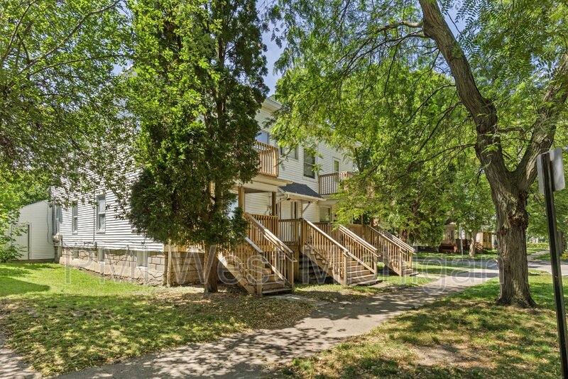 Apartment for rent at 1051 Pine Ave NW, Grand Rapids, MI 49504