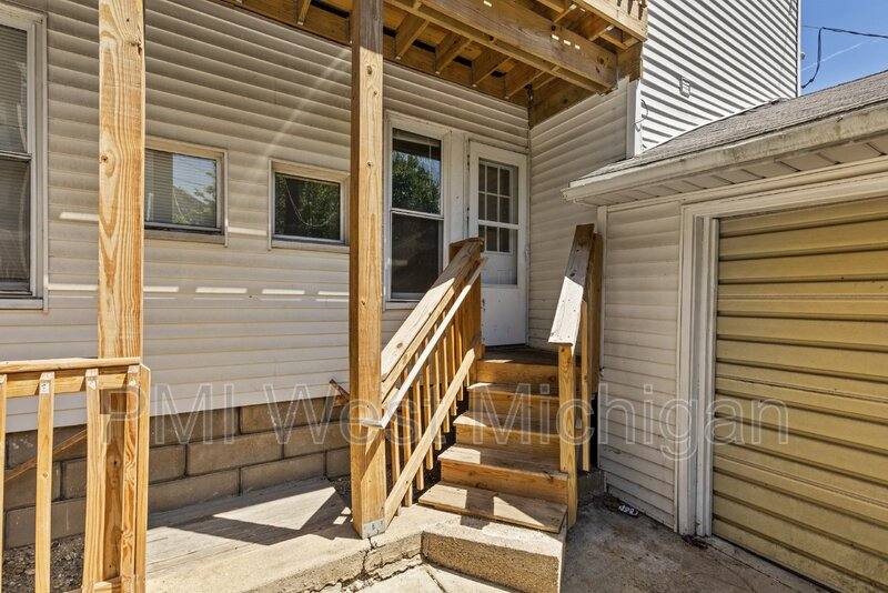 Apartment for rent at 1051 Pine Ave NW, Grand Rapids, MI 49504