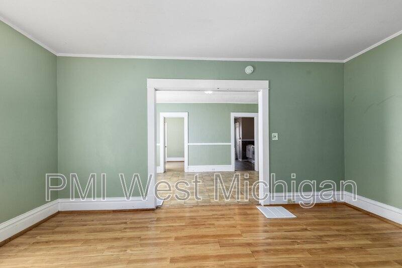 Apartment for rent at 1051 Pine Ave NW, Grand Rapids, MI 49504
