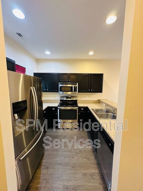 Townhouse for rent at 4519 Exuma Lane, Wilmington, NC 28412