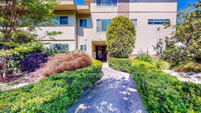 Apartment for rent at 1135 Grand Ave #7, San Rafael, CA 94901