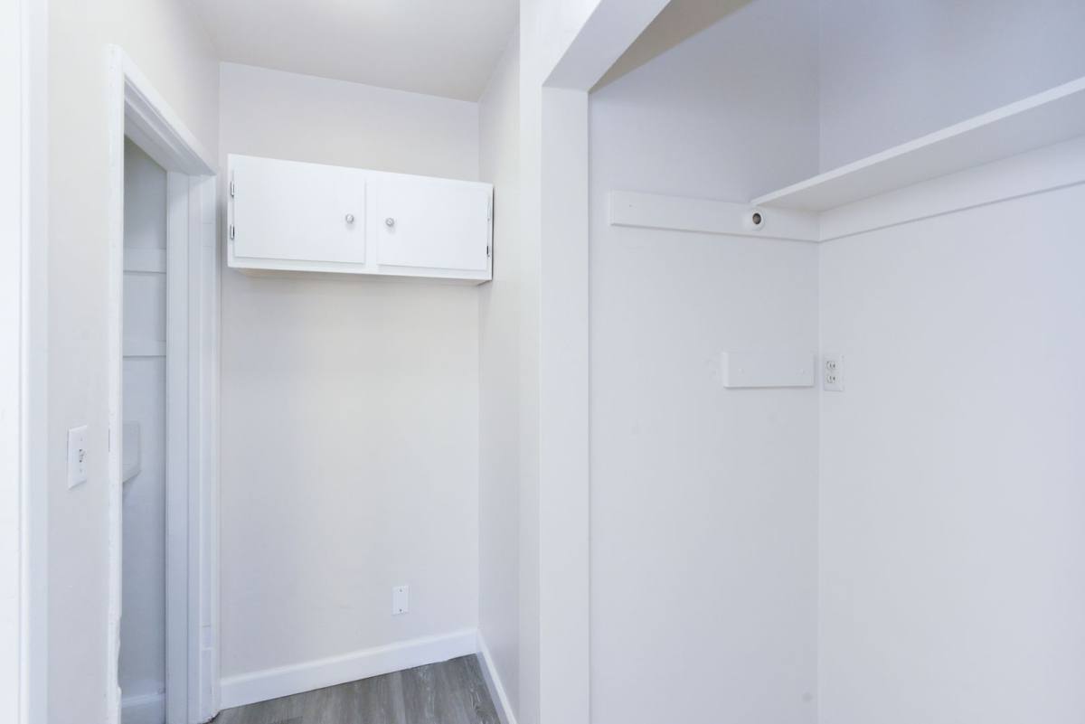 Apartment for rent at 122 S Berendo St, Los Angeles, CA 90004
