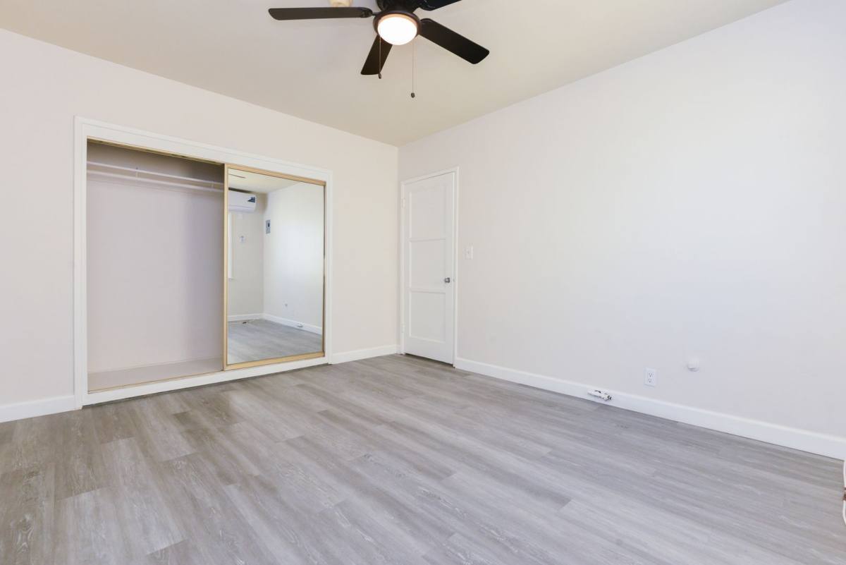 Apartment for rent at 122 S Berendo St, Los Angeles, CA 90004