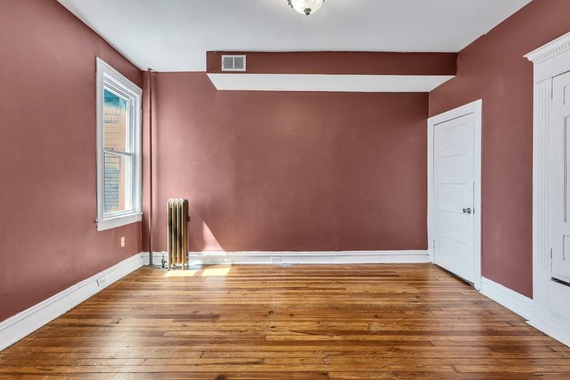 Townhouse for rent at 313 E 25th St, Baltimore, MD 21218
