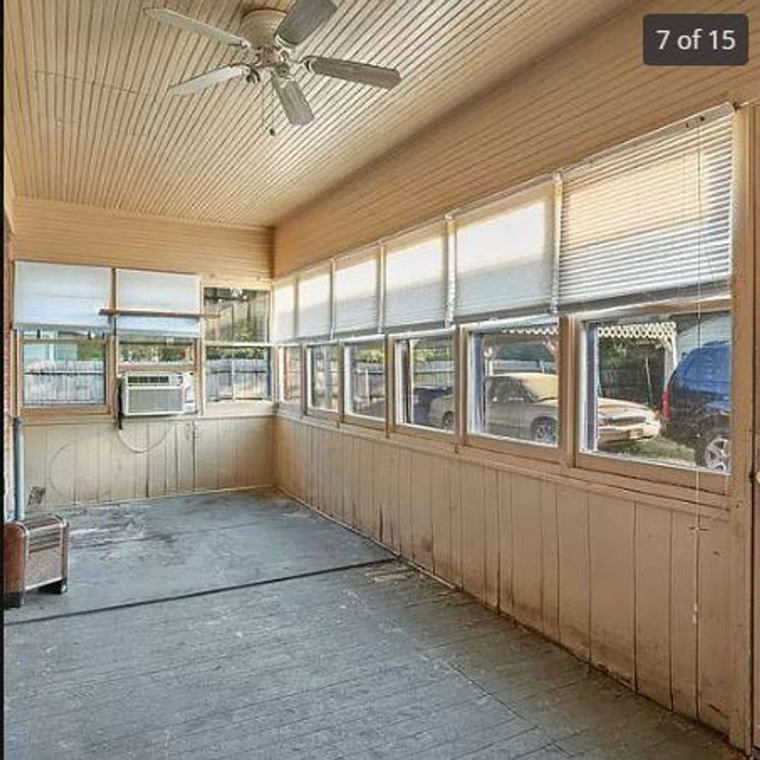 House for rent at 823 N Dallas Ave, Lancaster, TX 75146