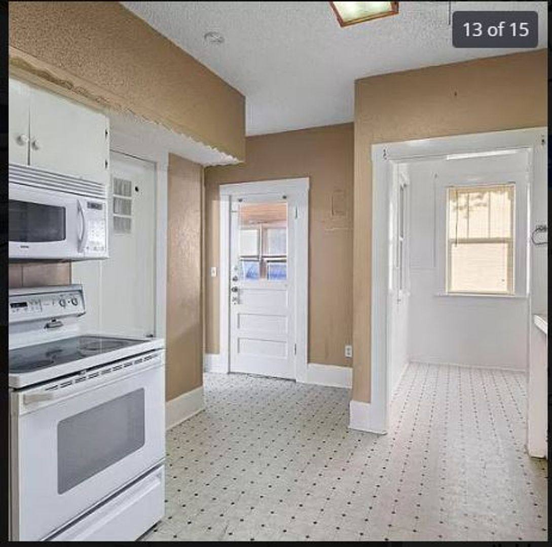 House for rent at 823 N Dallas Ave, Lancaster, TX 75146