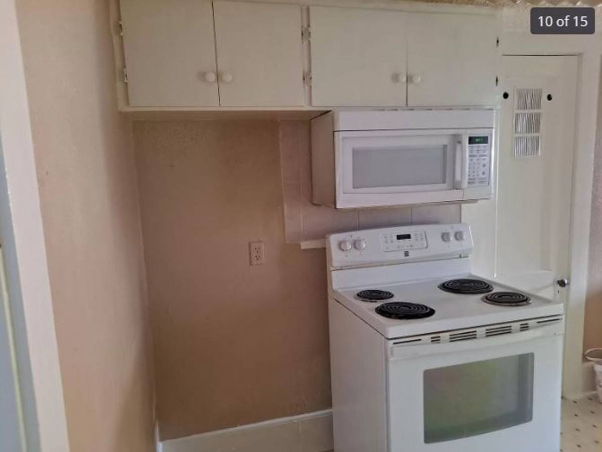 House for rent at 823 N Dallas Ave, Lancaster, TX 75146