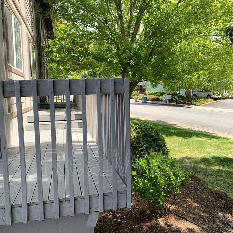 Apartment for rent at 2141 NW N Hill Dr #B, Grants Pass, OR 97526