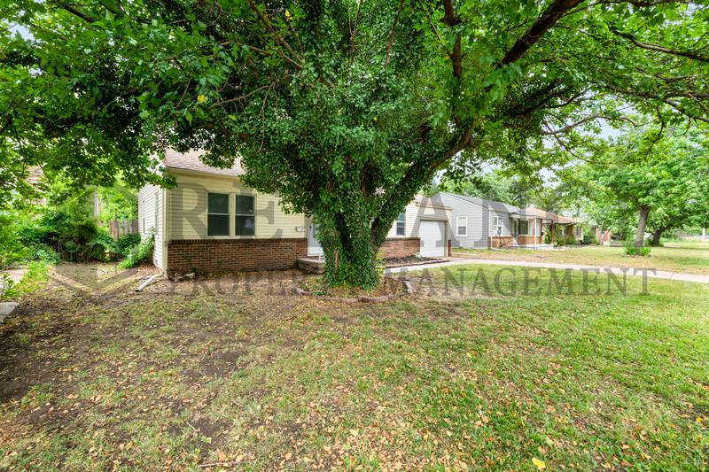 House for rent at 2309 W Graber St, Wichita, KS 67217