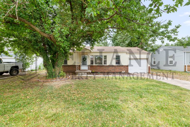 House for rent at 2309 W Graber St, Wichita, KS 67217