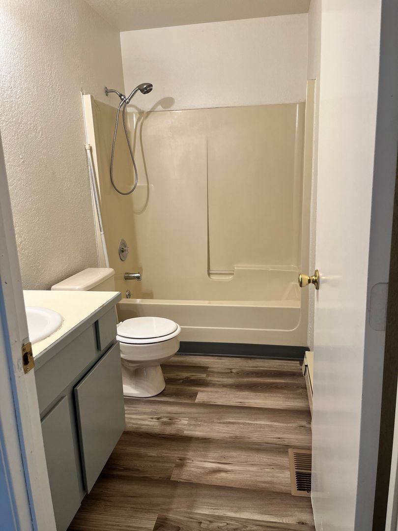 Apartment for rent at 730 E Baldwin, Spokane, WA 99207