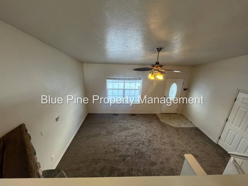 House for rent at 283 Kimberly Dr, Idaho Falls, ID 83401