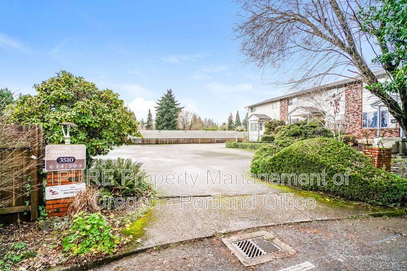 Townhouse for rent at 3510 SE Sherry Lane #5, Portland, OR 97222