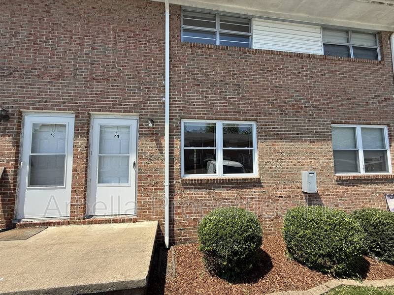 Townhouse for rent at 1404 Bloomingdale Rd #A4, Kingsport, TN 37660