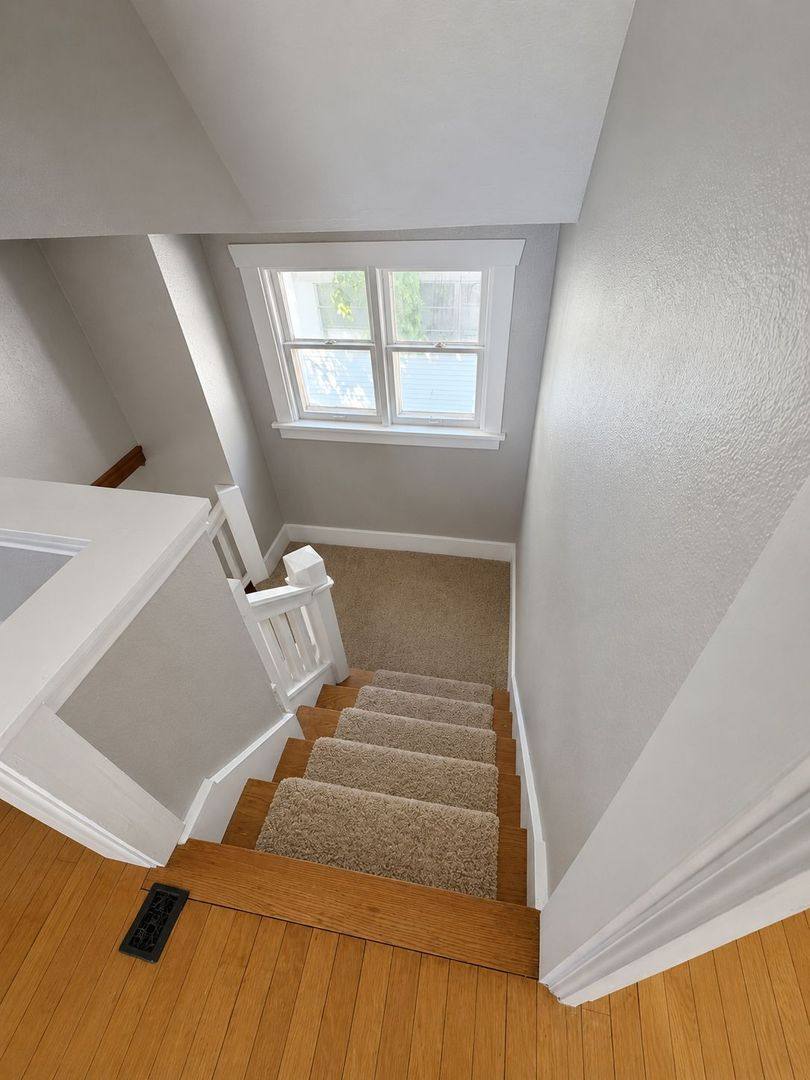 House for rent at 1531 21st Ave, Moline, IL 61265