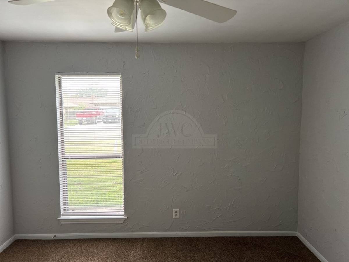 House for rent at 1704 Big Bend Dr, Killeen, TX 76549