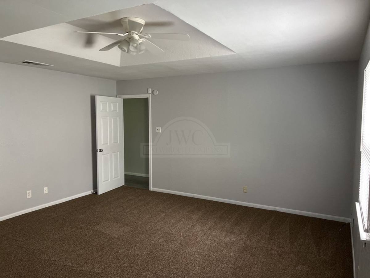 House for rent at 1704 Big Bend Dr, Killeen, TX 76549