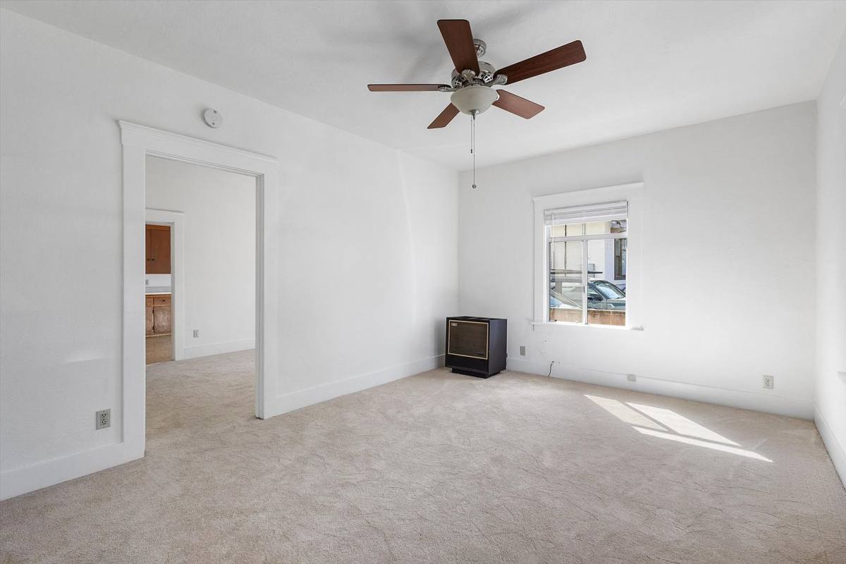 Apartment for rent at 2312 San Antonio Ave, Alameda, CA 94501