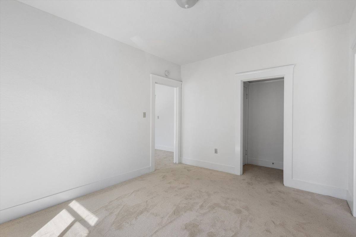 Apartment for rent at 2312 San Antonio Ave, Alameda, CA 94501