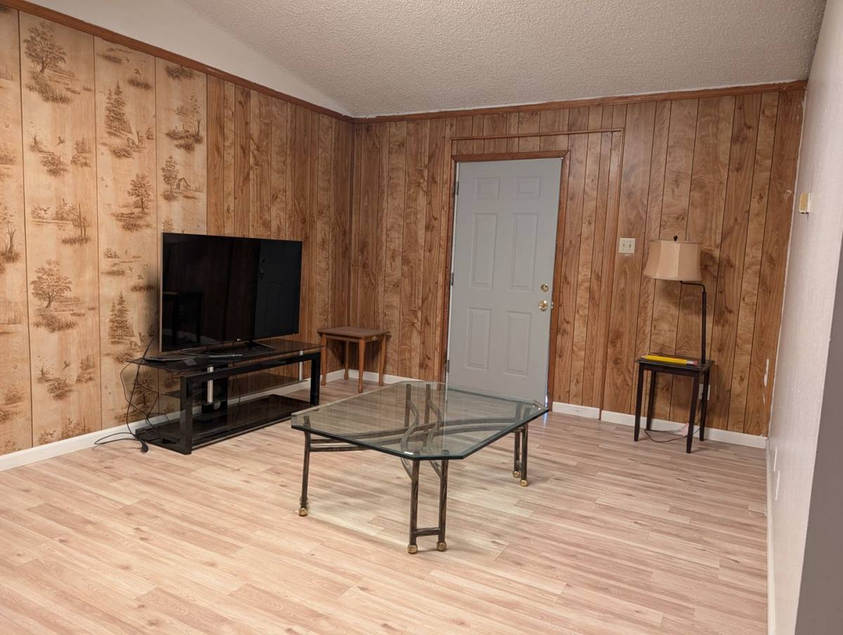 Apartment for rent at 1226 Goff Blvd SW, Albuquerque, NM 87105