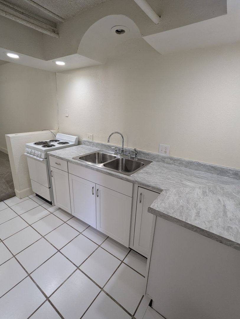 Apartment for rent at 1430 Franklin St, Denver, CO 80218