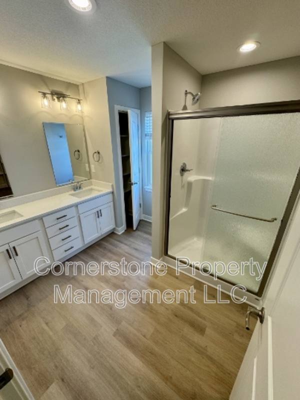 Apartment for rent at 8377 Valley Spring Dr #1, De Soto, KS 66018