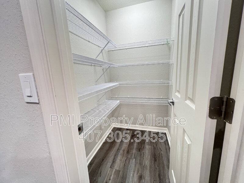 House for rent at 1002 Corso Dr, Winter Haven, FL 33884