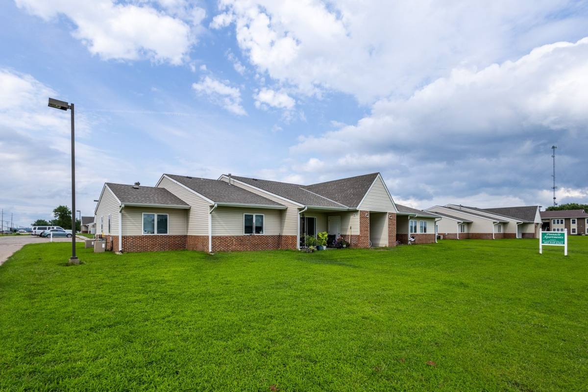 Apartment for rent at 940 E 16th St, Schuyler, NE 68661
