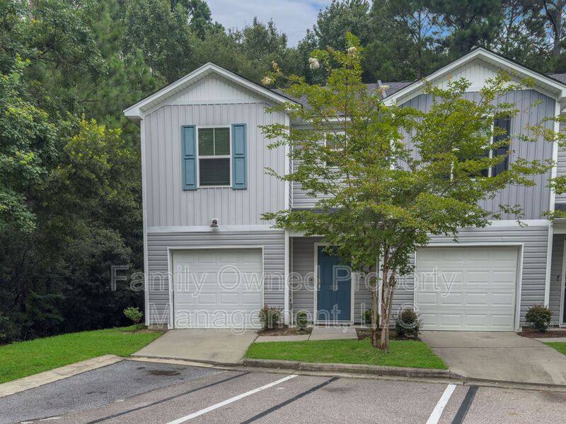Townhouse for rent at 270 Jackson St, Goose Creek, SC 29445