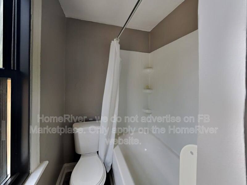 Apartment for rent at 33 S 18th St #2, Harrisburg, PA 17104